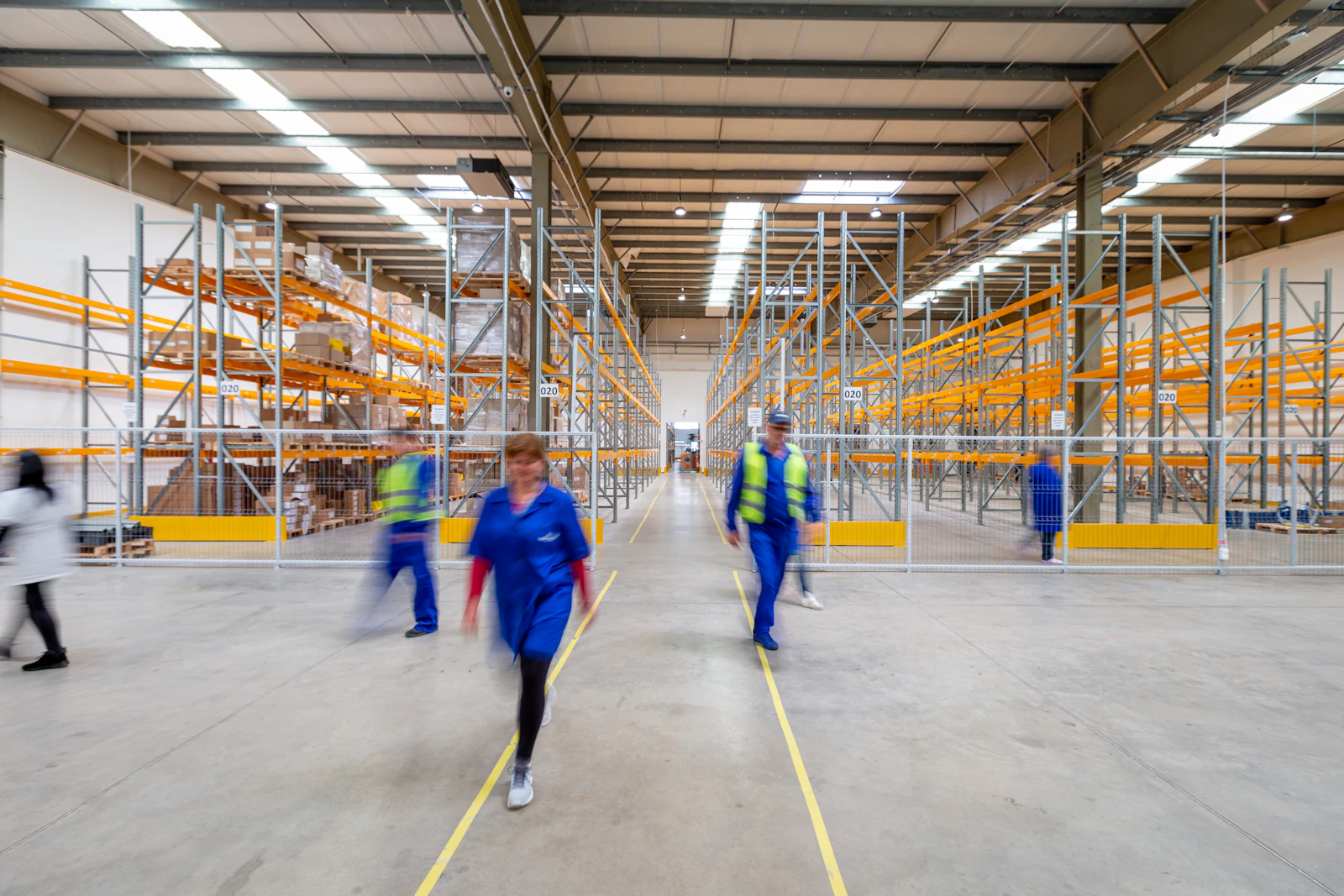 Manufacturing & Logistics